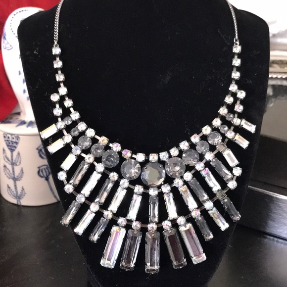 Jewelry - 🍁SUPER SALE! Beautiful necklace